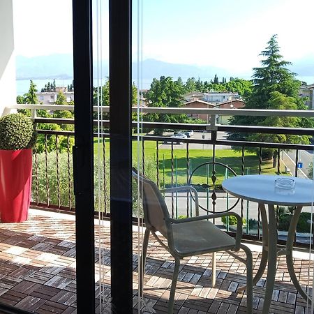 Hotel Villa Maria Desenzano del Garda Esterno foto
