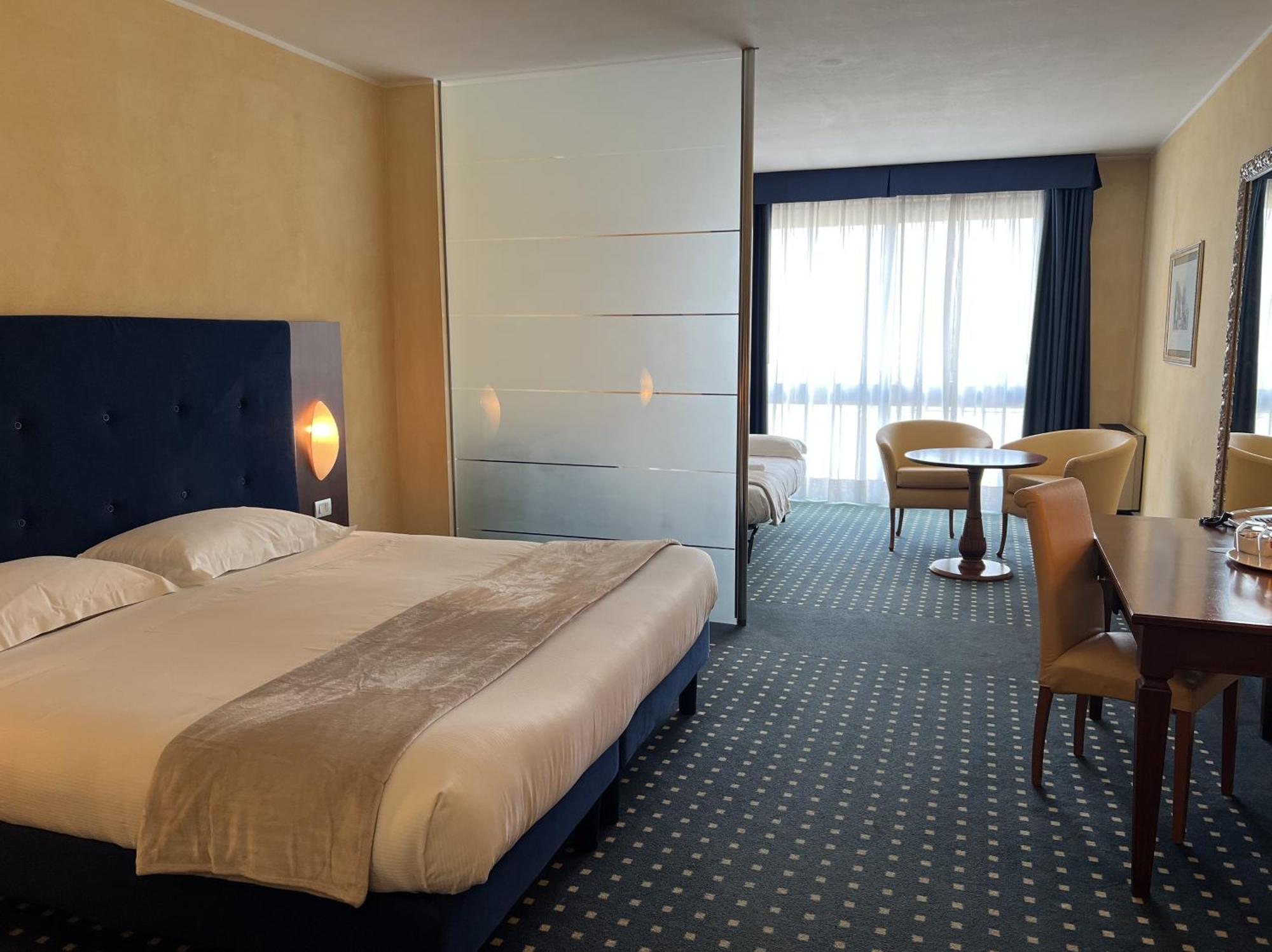 Hotel Villa Maria Desenzano del Garda Esterno foto