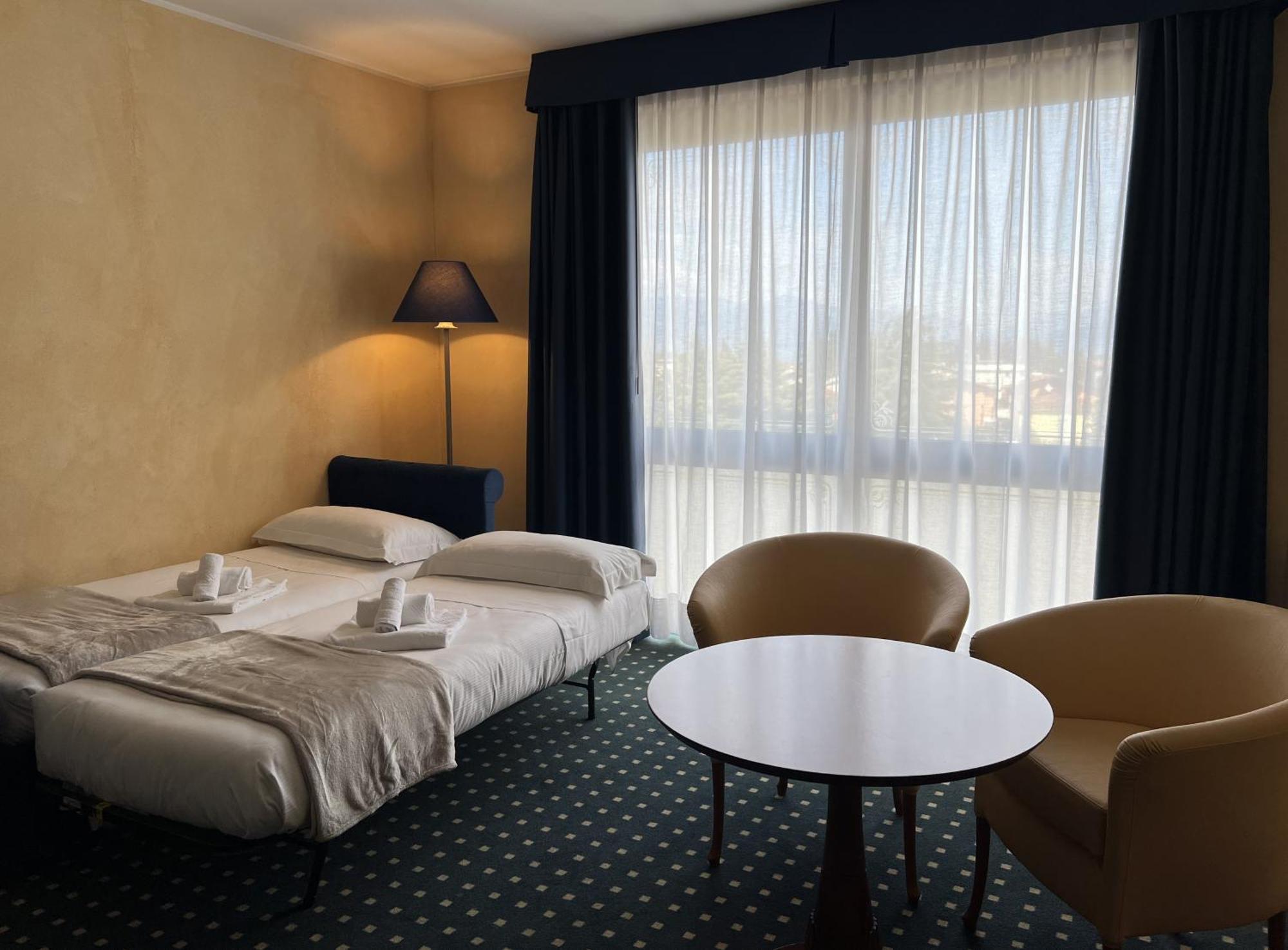 Hotel Villa Maria Desenzano del Garda Camera foto